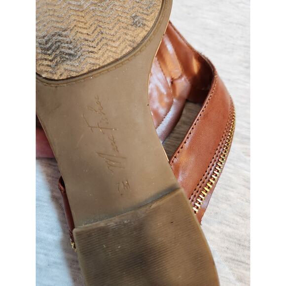 Marc Fisher Meghan Women's Slide Thong Sandals Size 7M - Picture 6 of 6